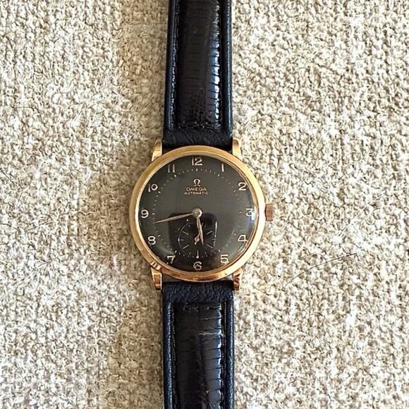 Vintage Men’s 18K Solid Gold Omega Automatic Black Face Wrist Watch with Band - Picture 5 of 6